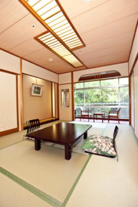 飯坂ホテル聚楽 - 客室一例